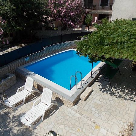 Aurelia Apartment Liznjan Exterior photo